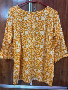 Beautiful Floral Print short kurti