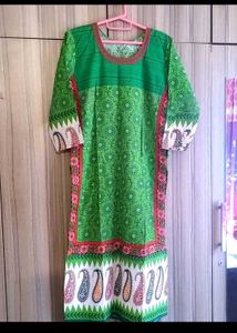 combo of two summer appropriate kutas