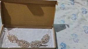 Elegant  Pearl Headpiece(Totally new p