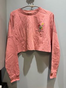 Cropped Pink Sweatshirt with Floral Embroidery