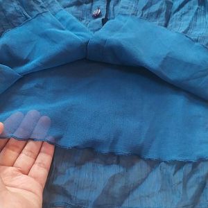 M size top