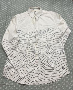 Men's White Graphic Print Button-Up Shirt