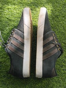 Adidas  Original Suede Leather Skate Shoes