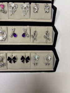 Set of 12 earrings with Box