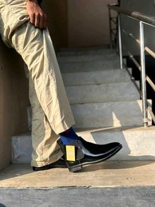 ZARA CHELSEA BOOT  GLOSSY