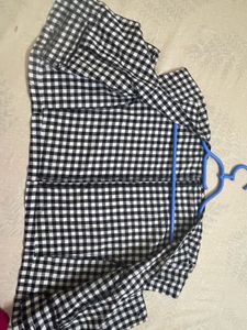 Checkered Cropped top