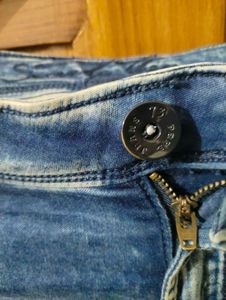 Stylish Blue Washed Denim Jeans