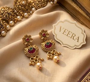 2 copper Unused Exquisite Traditional Gold Earring