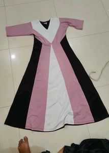 Color Block V-Neck Maxi Dress