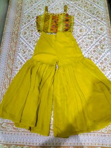 Vibrant Printed plazo set and shrug