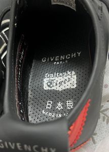 Onitsuka Tiger Black Sneakers *FIRST COPY*