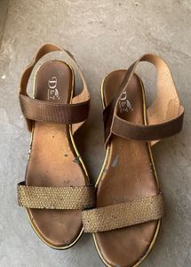 open toe sandals