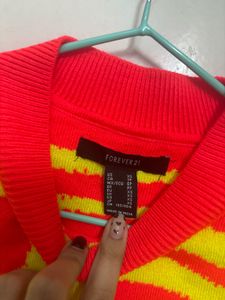Forever 21 woven tee XS