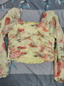 Yellow Floral Top💛