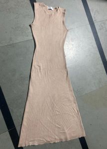 Sleeveless Ribbed Knit Midi Dress