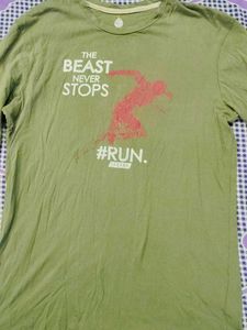 Bundle of 2 T-shirts for casual wear