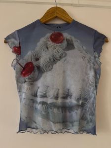 Unique Cake Graphic Top