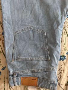 high rised- wide leg Light Wash Denim Jeans