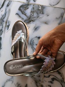 Sandal