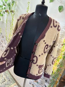 Authentic Gucci Cardigan 😍