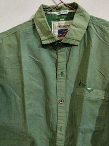 Green Short Sleeve Button-Up Shirt