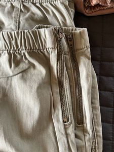 2 cargo pants