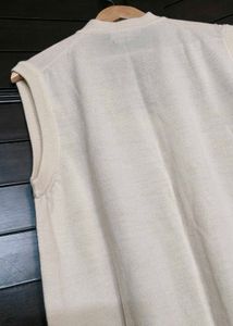 Monte Carlo Men Off White Solid Cardigan