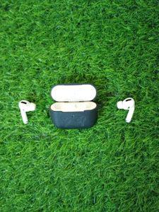 AirPods Pro (copy) with Case