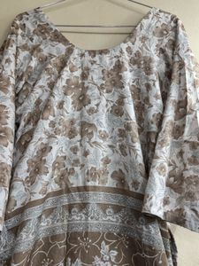 Beautiful Floral Print Kurta