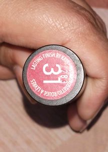 Rimmel Kate Lipstick - Classic Red! peach nude