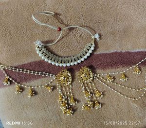 Pearl & Gold Jewelry Set