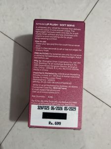 Nykaa Lip Plush Matte Mousse Lipstick