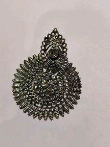 Stylish Antique Gold Earrings