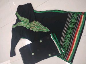 Kurti And Dupatta