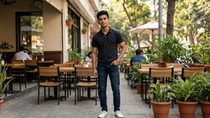 Men's Black Printed Polo T-Shirt