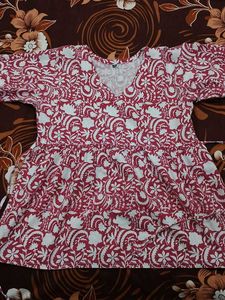 Chic Red Floral Print Peplum Top