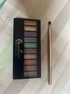 Eyeshadow Palette with Brush