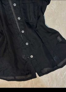 Chic Black Cap Sleeve Button-Up Top