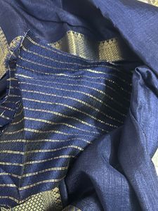 Elegant Navy Blue &amp; Gold Sari