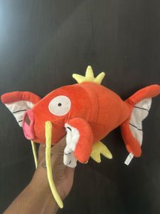 Pokemon Center: Magikarp Sitting Cuties Plus