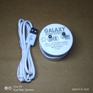 Dual Usb Port Charger 3,4 Amp Working With Usb Cable