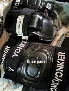 Unused Adjustable Roller Skates Set