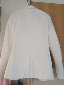 Elegant off white Blazer tuxedo