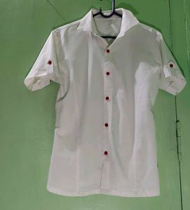 SALE ‼️‼️‼️Classic White Short-Sleeve Shirt
