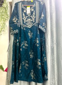 Elegant Teal Embroidered Kurta