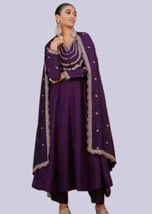 Elegant Embroidered Kurta Set