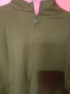 Crop Top With Puff Sleeves