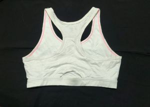 H &amp; M Sports Bra Size 👉M