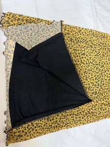 Floral Print Midi Skirt with Slit