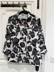Chic Floral Button-Up Shirt